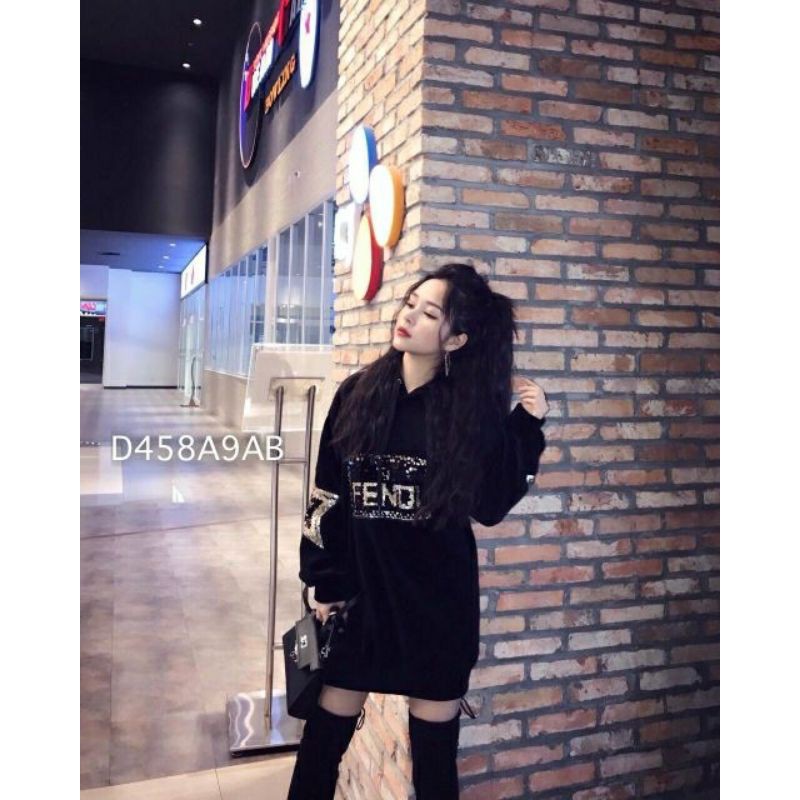 ĐẦM NHUNG HỌA TIẾT KIM SA GIẤU QUẦN CÓ NÓN