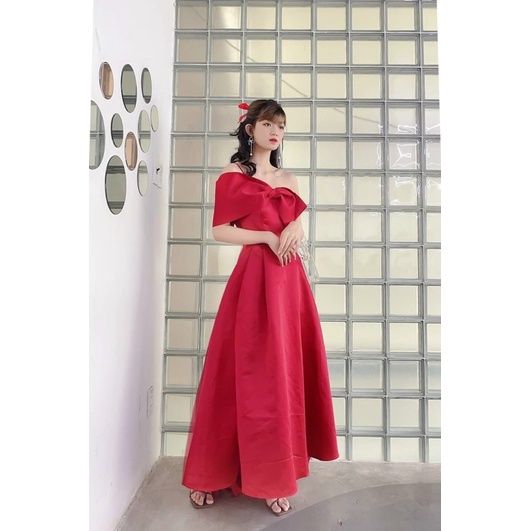 ĐẦM XOÈ RỚT VAI NƠ SẺ ĐÙI