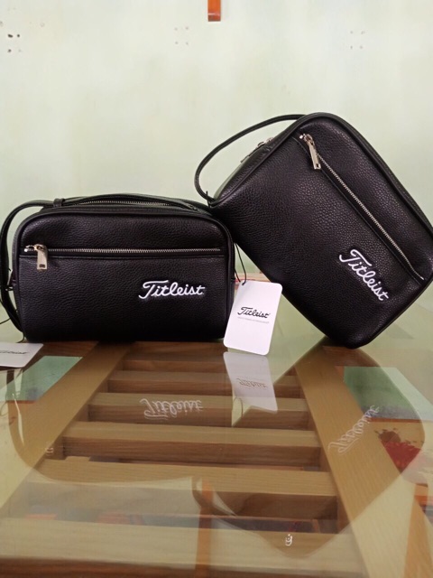 Túi cầm tay golf Titleist da sần mẫu - Hàng nhập khẩu