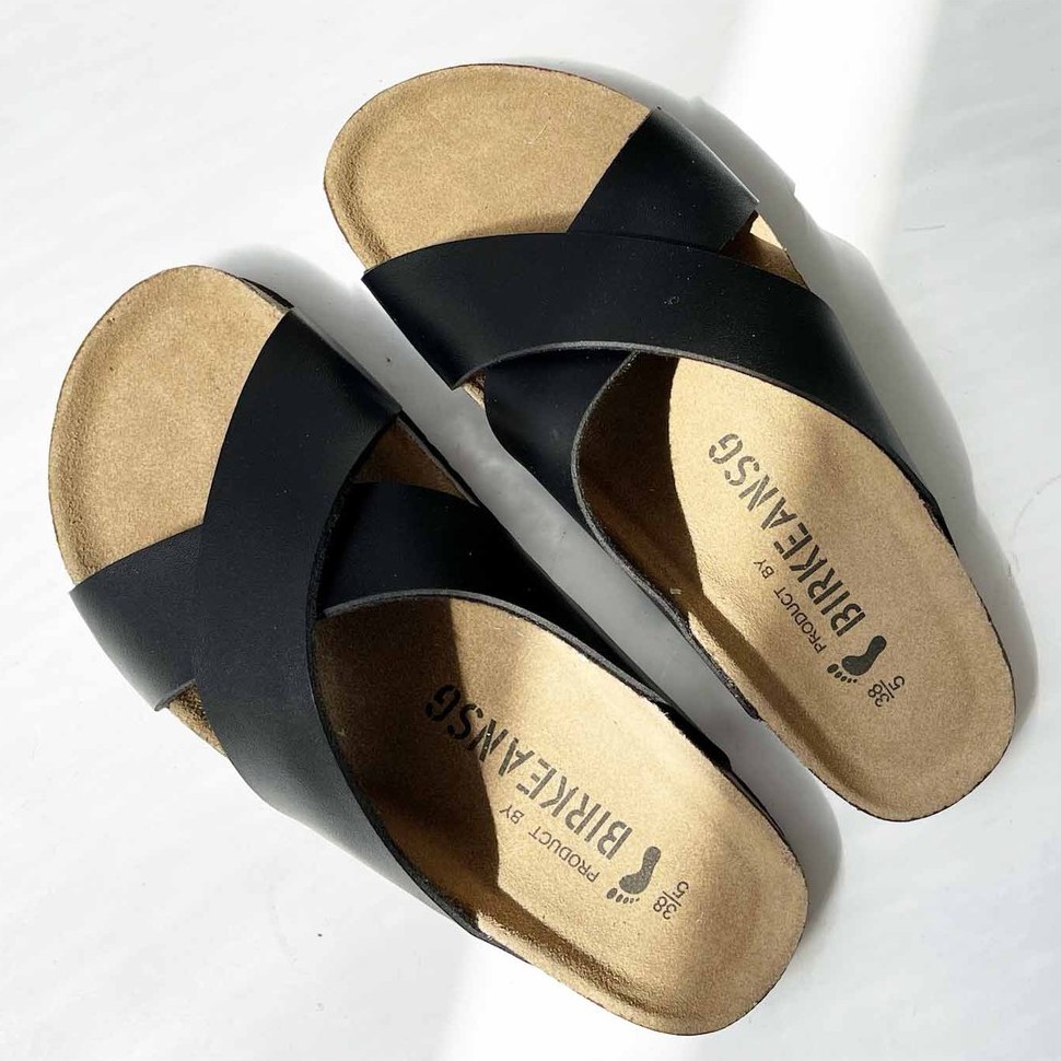 - DÉP QUAI X DA PU MÀU ĐEN UNISEX