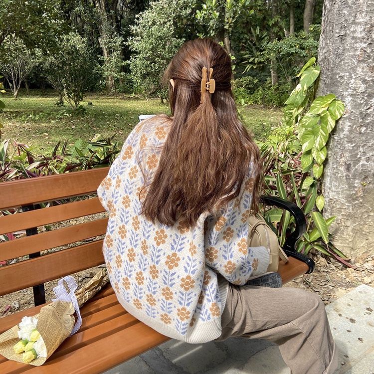Áo cardigan len nữ họa tiết hoa Quảng châu cao cấp màu đen kem kaki phong cách Hàn quốc vintage dày dặn 2022 Kozoda AC32