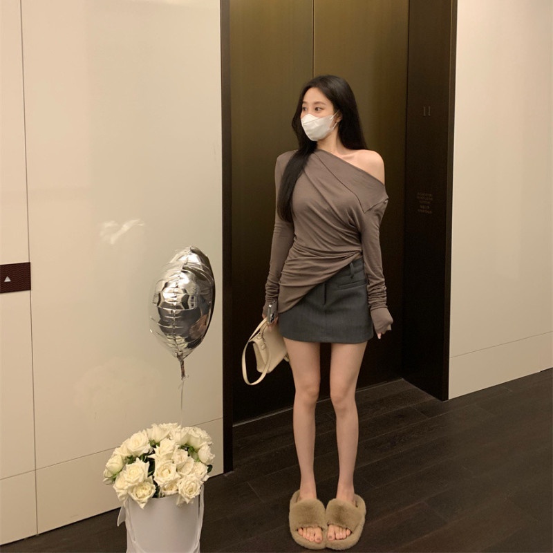 Áo Thun Tay Dài Thiết Kế Lệch Vai Quyến Rũ