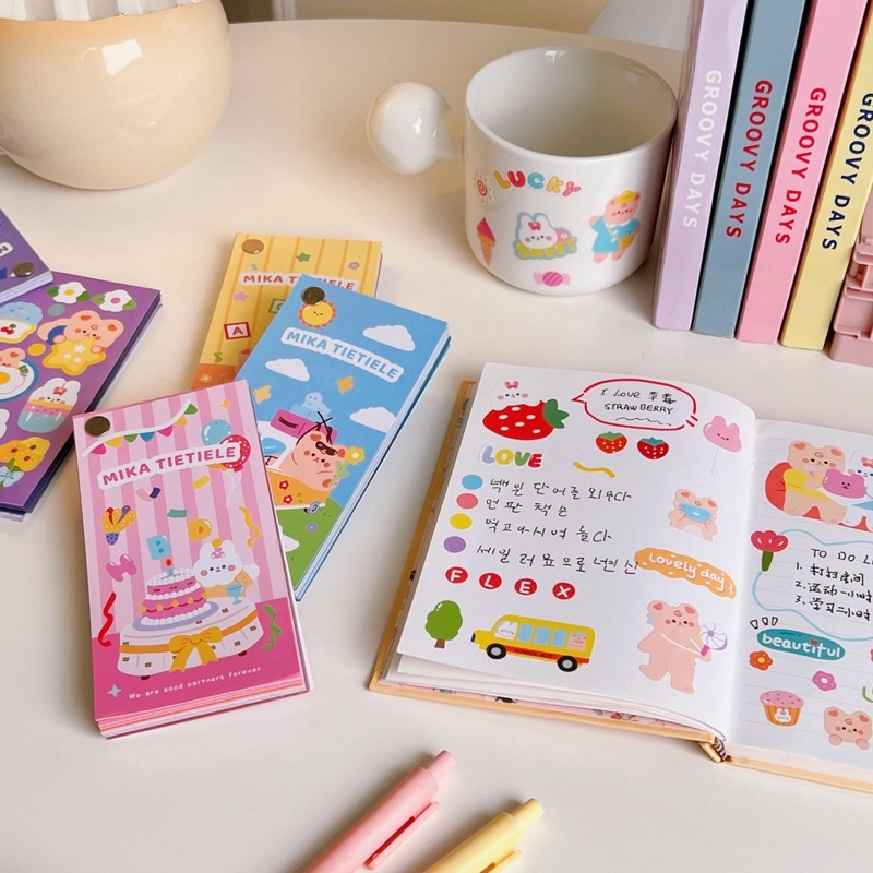 Sổ sticker 50 trang cắt sẵn theo chủ đề màu cute