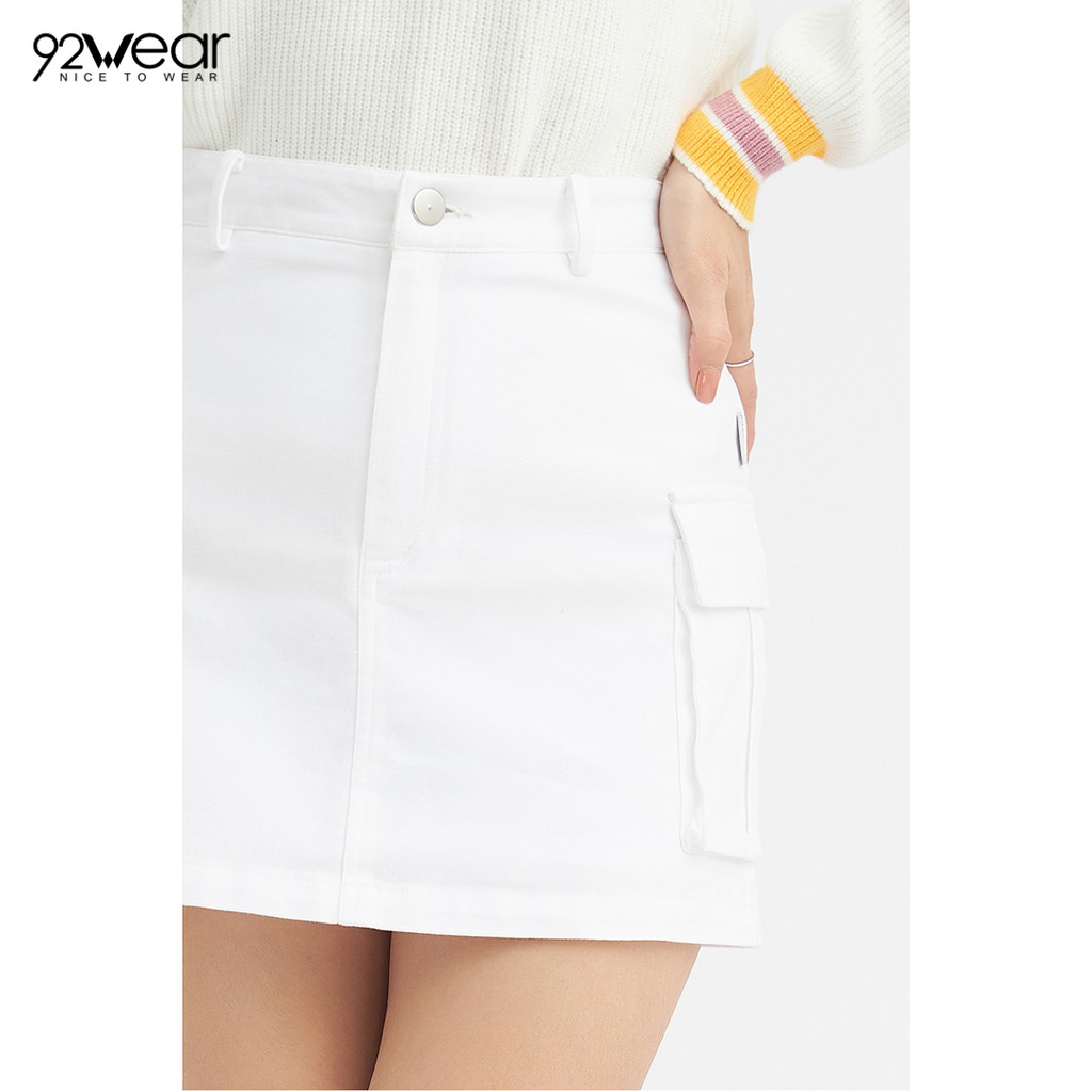 Chân váy chữ A ngắn 92WEAR có 2 túi ốp JAW0747 | BigBuy360 - bigbuy360.vn