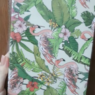 Bảng rỗng đựng phấn mắt