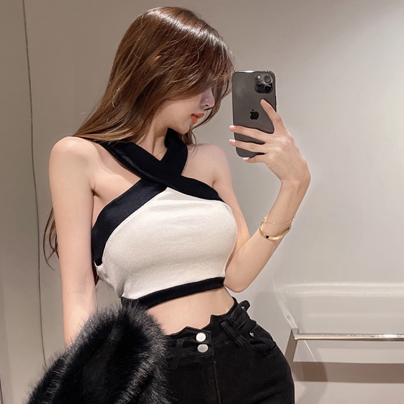 Áo Dệt Kim Sát Nách Dáng Ôm Phối Màu Tương Phản Thời Trang