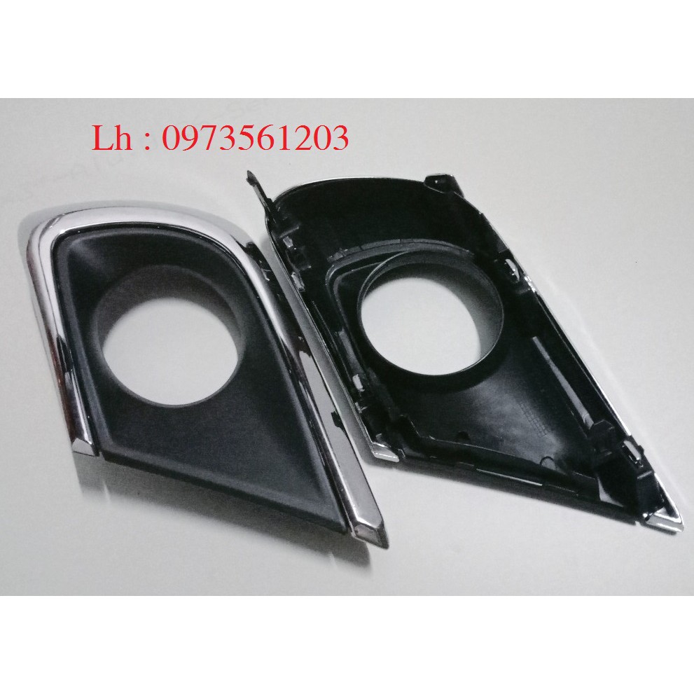 Ốp đèn gầm Innova 14-15, mạ crom -tặng vòng xoay hương hoa
