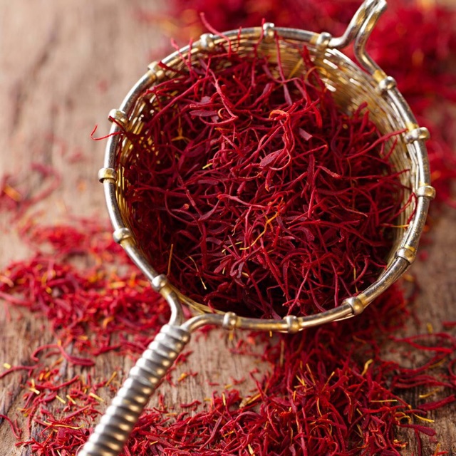 NHỊ HOA NGHỆ TÂY SAFFRON BAHRAMAN LOẠI 1 SUPER NEGIN