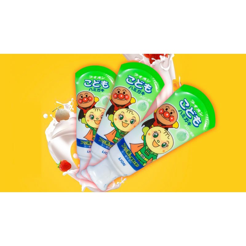 Kem đánh răng ít flour cho bé Lion 40g Nhật Bản