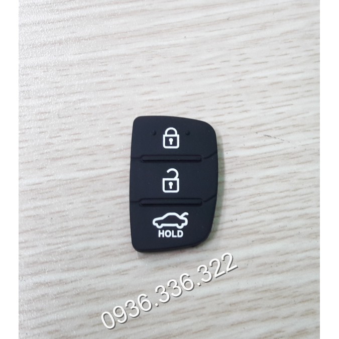 Combo 02 Phím cao su lắp cho Vỏ chìa khóa Hyundai I10, I20, Accent, Elantra, Solati