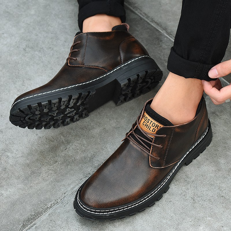 Elegant fashion vintage leather shoes for men