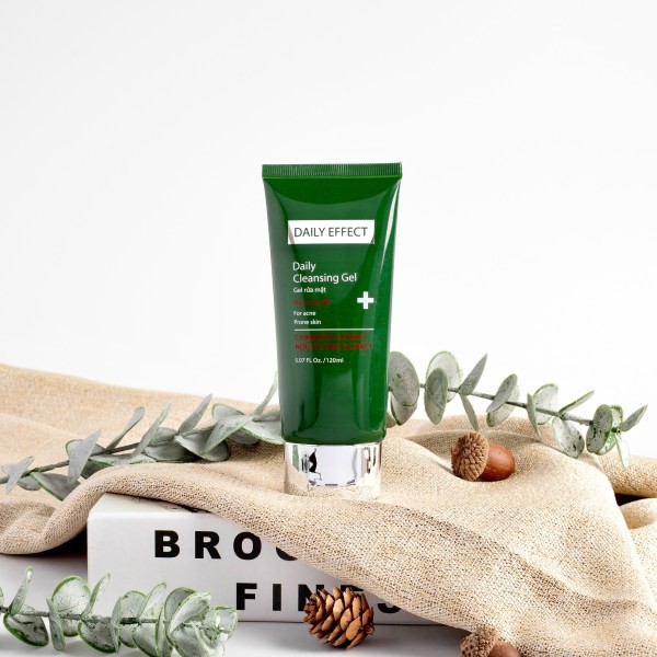 Sữa rửa mặt daily effect