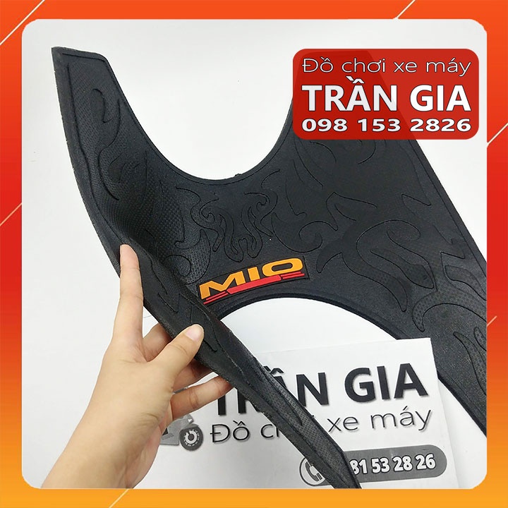 Thảm lót để chân xe Yamaha MIO đời đầu - tấm trải sàn gác chân cao su