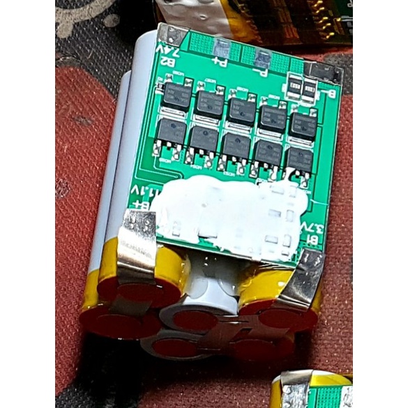 Khối pin 12v 3s2p 4000mah xả cao samsung lishen