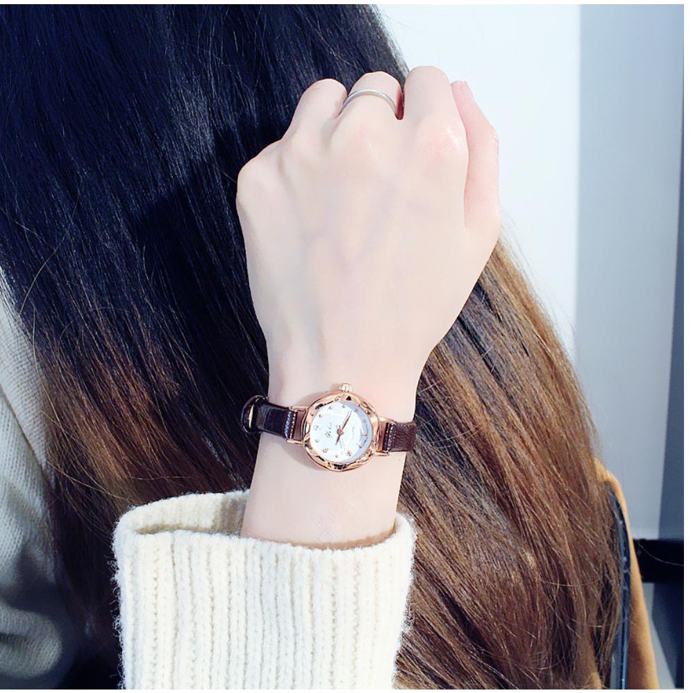 [CỰC ĐẸP] ĐỒNG HỒ NỮ DÂY DA YUHAO V3 HOT GIRL DÂY NHUYỄN NHỎ XINH | BigBuy360 - bigbuy360.vn