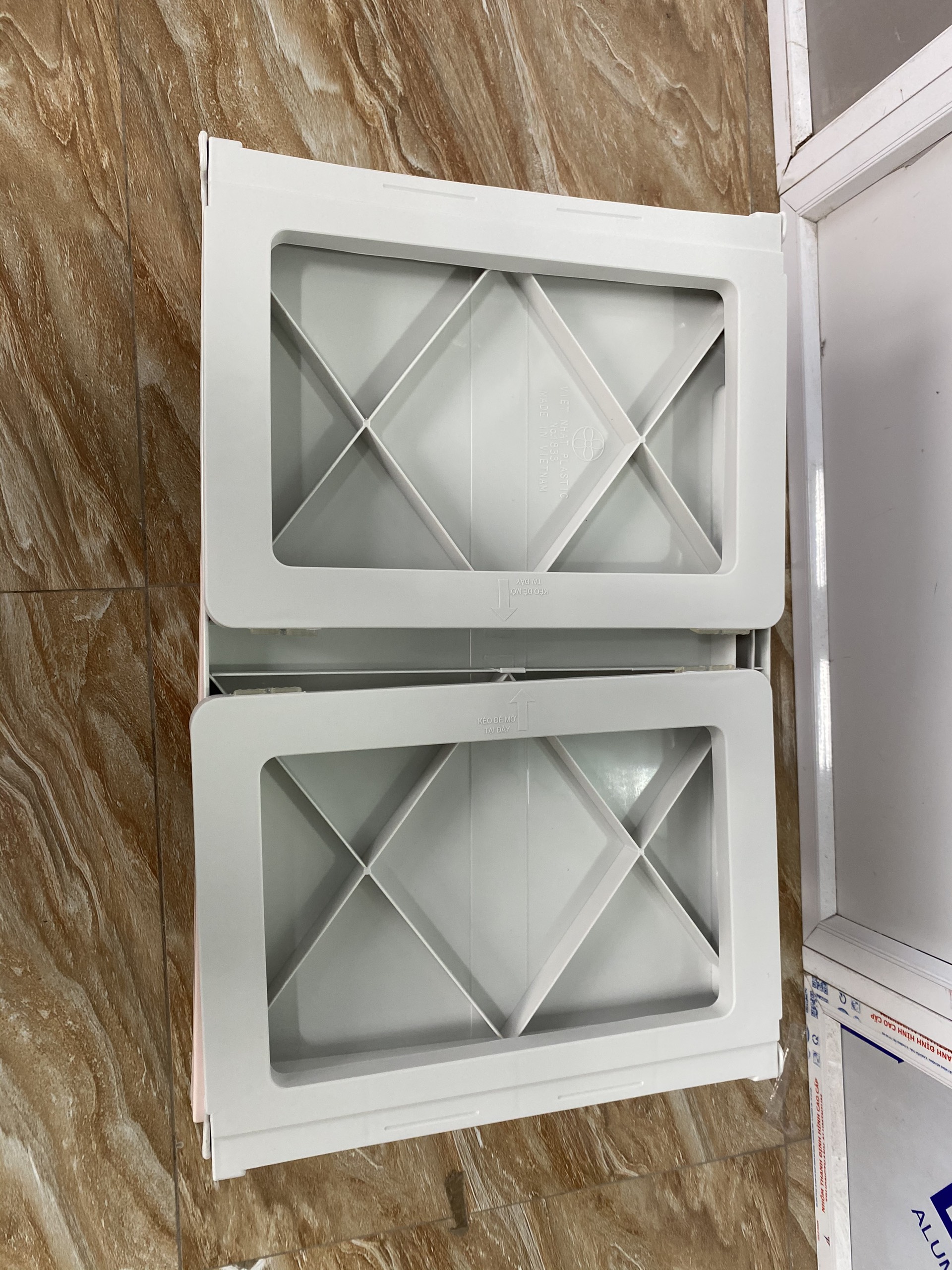 bàn gấp thông minh bằng nhựa,bàn gấp có khe cắm điện thoại có khe để ibap 1833 | BigBuy360 - bigbuy360.vn