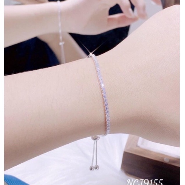 lắc tay phun đá bạc chuẩn ,đẹp xuất sắc