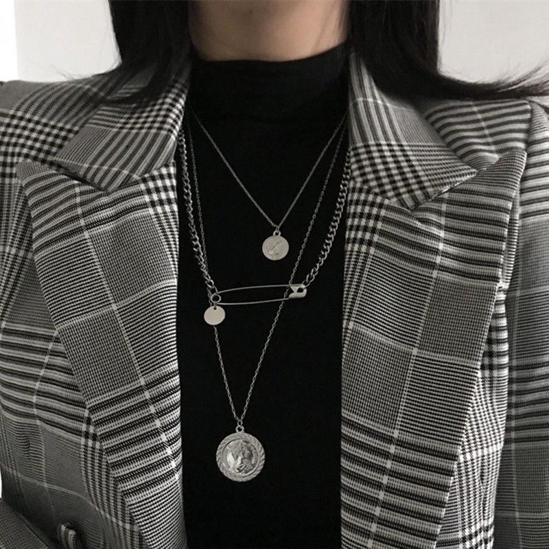 Dây Chuyền Nhiều Lớp Đính Đồng Xu Thời Trang Cho Nam Và Nữ 22017
