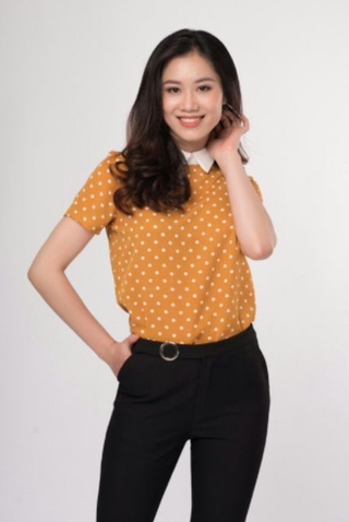 Áo chấm bi croptop