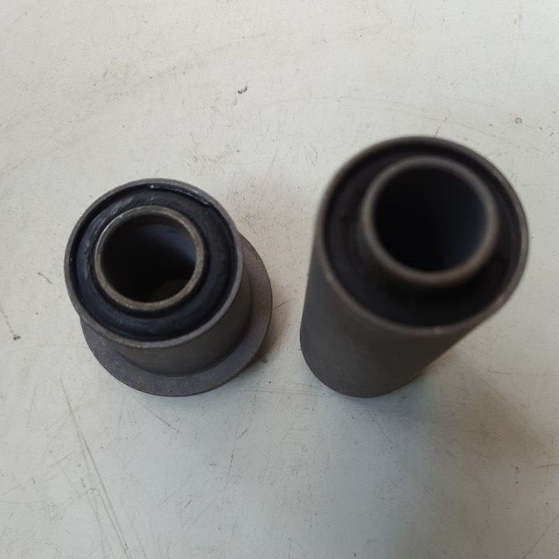 Cao su ắc nhíp ô tô tải KIA 1,4 tấn