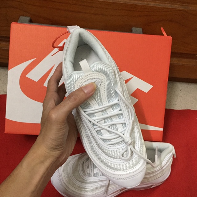 Giày air max 97( full trắng- phản quang- full box- tặng kèm móc khoá)