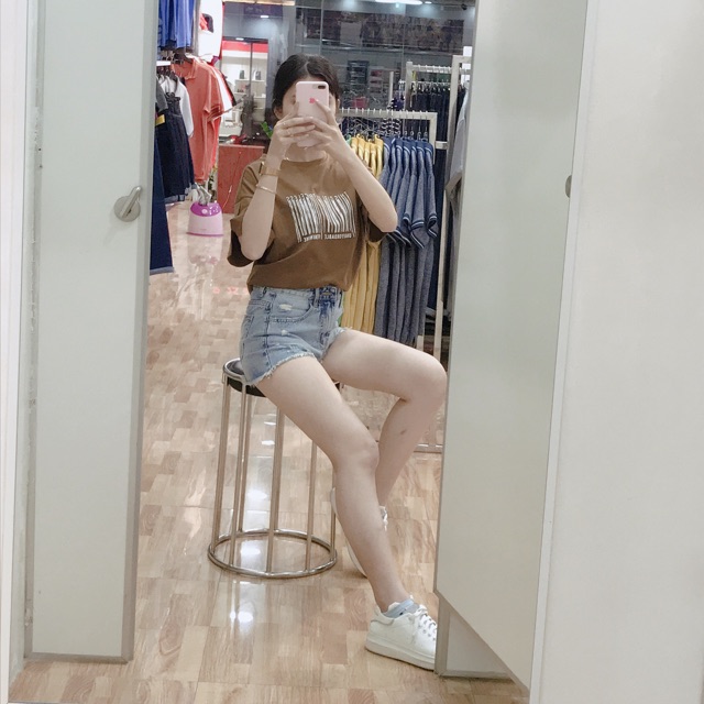 Áo thun Blook & quần jeans short Blook