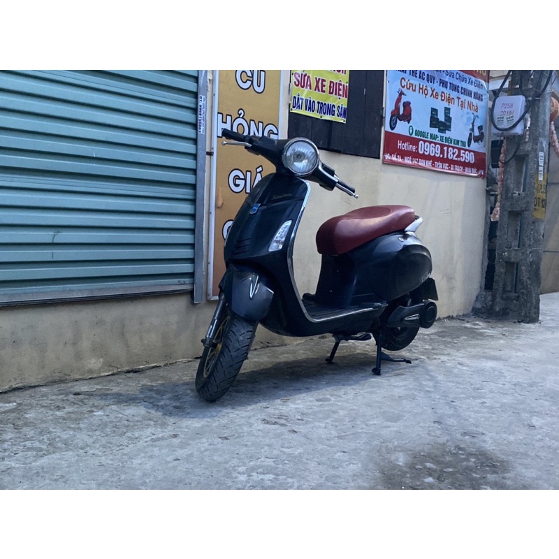 Vespa biển đăng ký đầy đủ