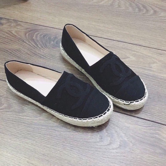 {Đế Cói Trắng} GIÀY SLIP ON DA LỘN CHÂT NỈ CHỮ CN Form nhỏ nên tăng size (Loại đắt đế cói) | BigBuy360 - bigbuy360.vn