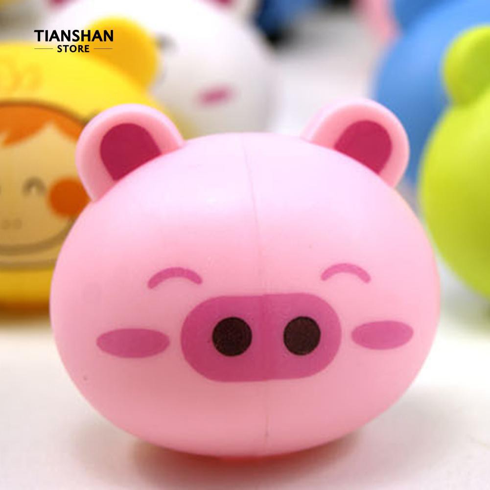 Móc Treo Bàn Chải Đánh Răng Có Giác Hút Hình Thú Dễ Thương