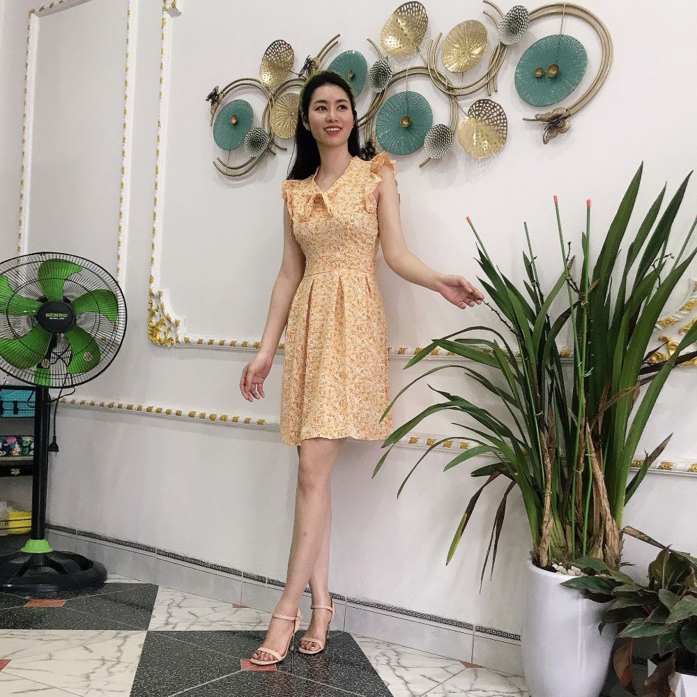 Đầm nữ cổ nơ có kèm quần đùi trong chất liệu lụa Mango cao cấp | BigBuy360 - bigbuy360.vn