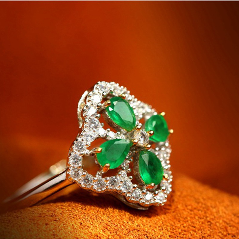 Set Vòng cổ + đôi khuyên tai + nhẫn hình cỏ bốn lá đính đá xanh lá may mắn