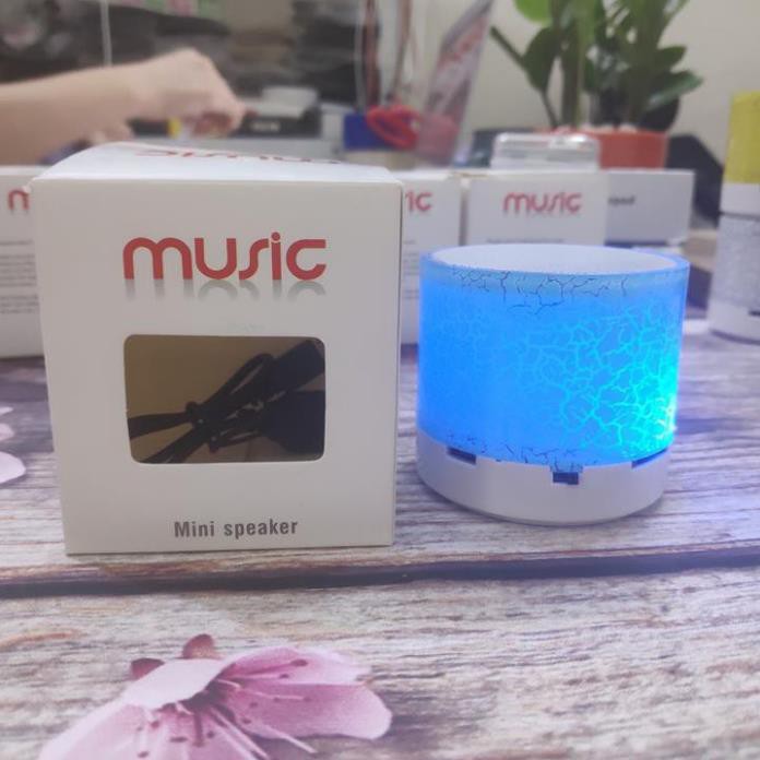 Loa Bluetooth Mini Có Đèn LED Đổi Màu Nháy Theo Nhạc Cực Chất | Loa Bluetooth Mini Cầm Tay Có Khe Cắm Thẻ Nhớ, Cổng USB