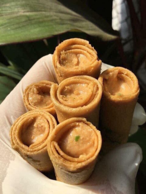 75k túi 450gr Bánh ống ngò nhân đậu phộng