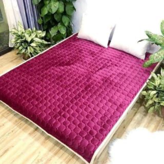 Thảm chải giường