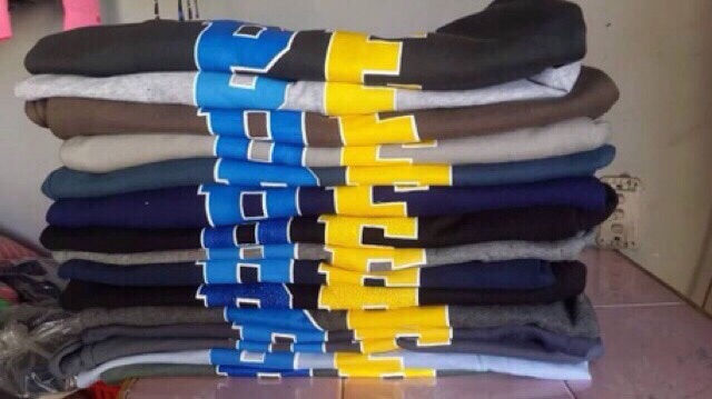 Áo nỉ nam hiệu Forever21