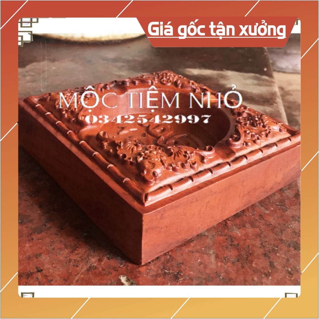 GIÁ GỐC  Gạt tàn vuông gỗ hương chạm khắc chữ phúc,hoa văn tinh xảo