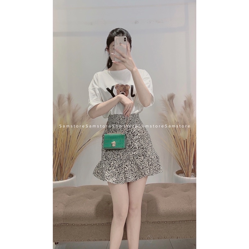 Sét áo phông và chân váy beo