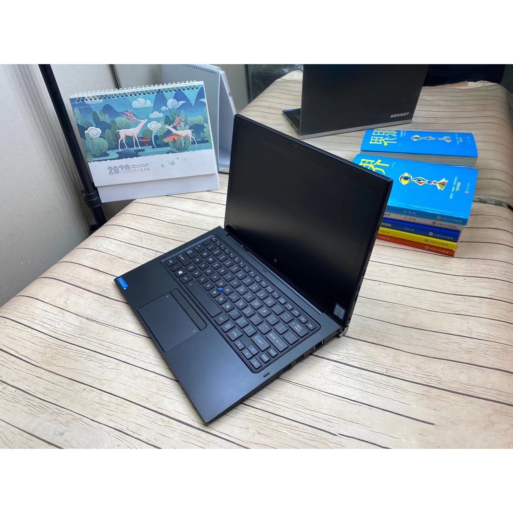 Laptop 2 trong 1 kiêm máy tính bảng Toshiba Portege Z20T / R82 Core M5, 4gb Ram, 256gb SSD, 12.5inch Full HD cảm ứng | BigBuy360 - bigbuy360.vn