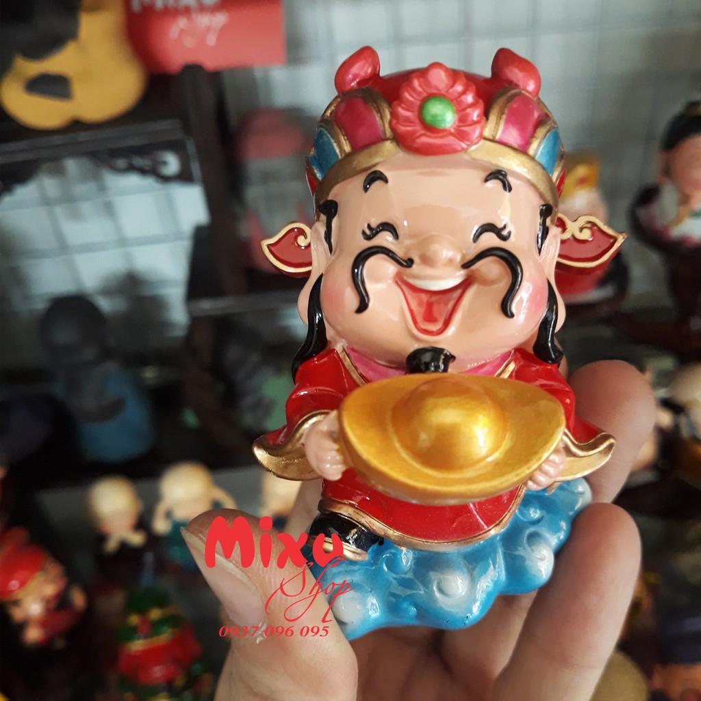 TƯỢNG CHIBI THẦN TÀI CẦM THỎI VÀNG 7.5CM