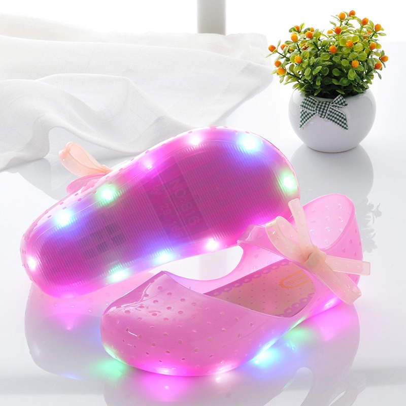 Xăng đan Gắn Nơ Có Đèn Led Màu Hồng Xinh Xắn Cho Bé Gái