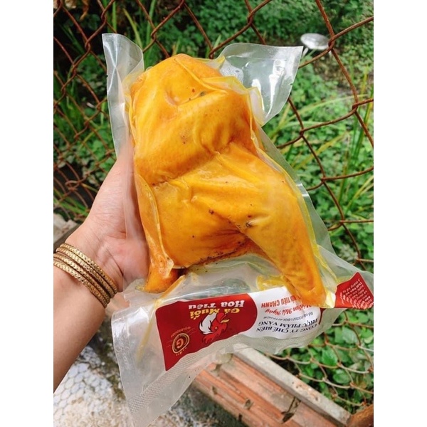Gà ủ muối hoa tiêu 1 khay nửa con (giao hoả tốc HCM)