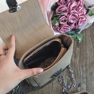 Ví khoá sập 4 màu