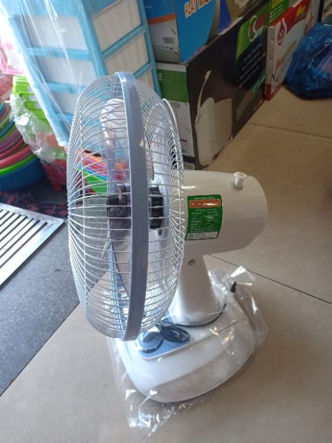 Quạt bàn Senko mẫu mới B1213/1216/B102 bảo hành 2 năm, nút vặn