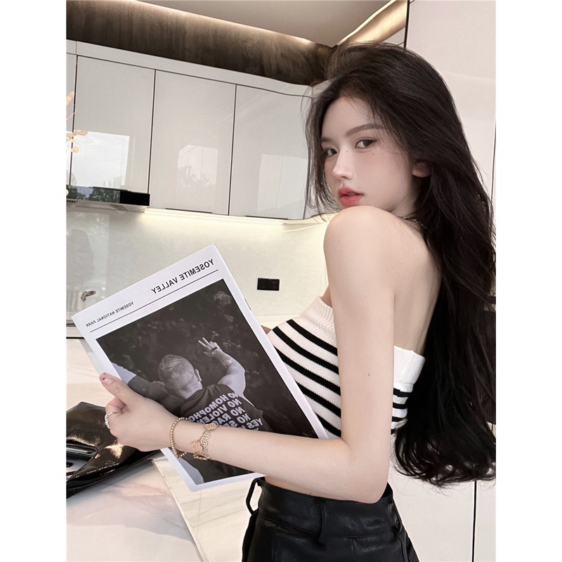 Cocory vn Áo Croptop Trễ Vai Hoạ Tiết Kẻ Sọc Phối Nút Thiết Kế Quyến Rũ