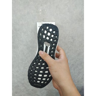 Giày Ultra boost trắng 4.0