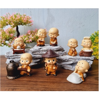 Bộ 08 chú tiểu áo nâu nhí đáng yêu