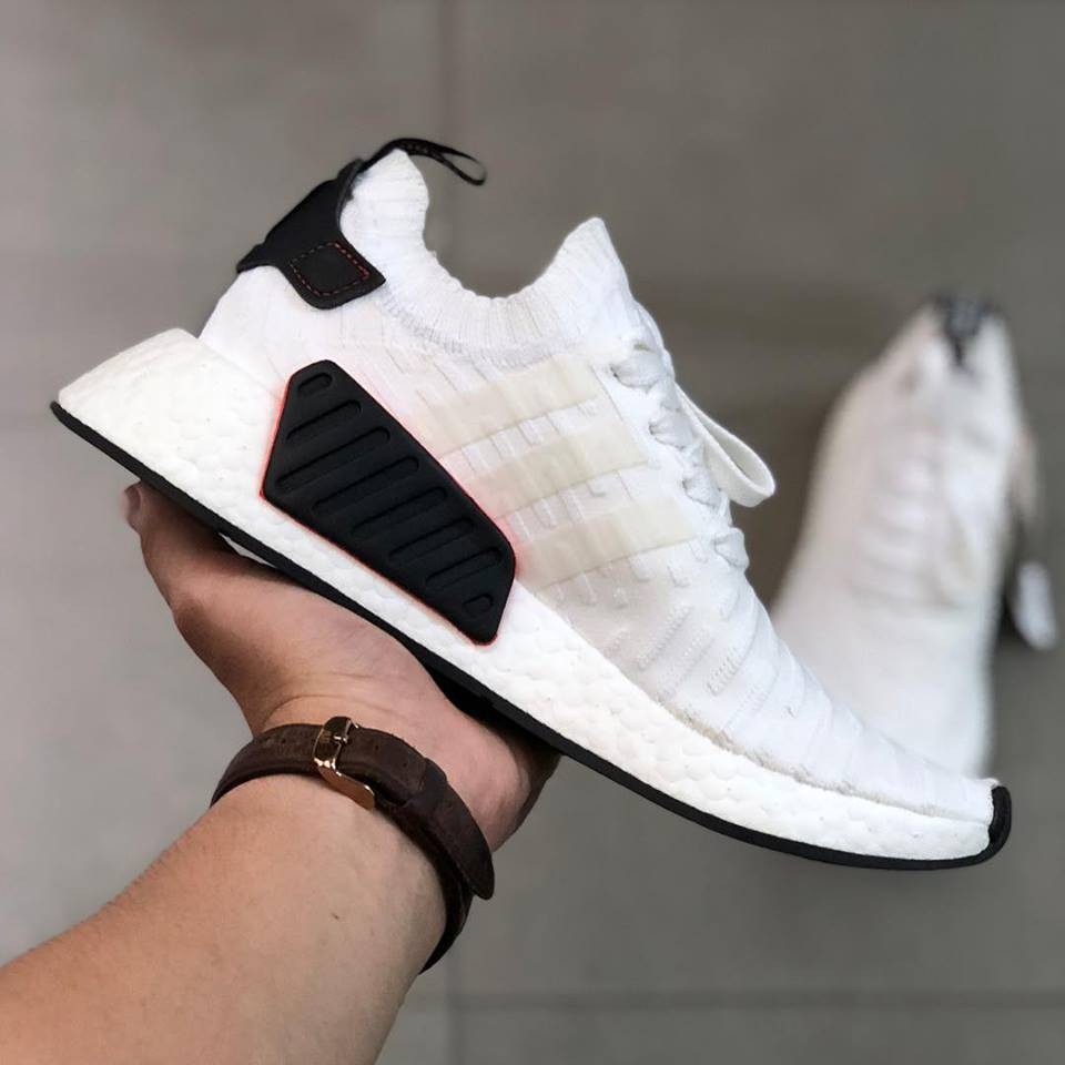 nmd panda r2