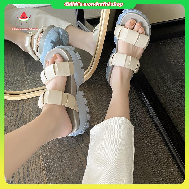 Giày Sandal Đi Biển Đế Dày Phong Cách Mới