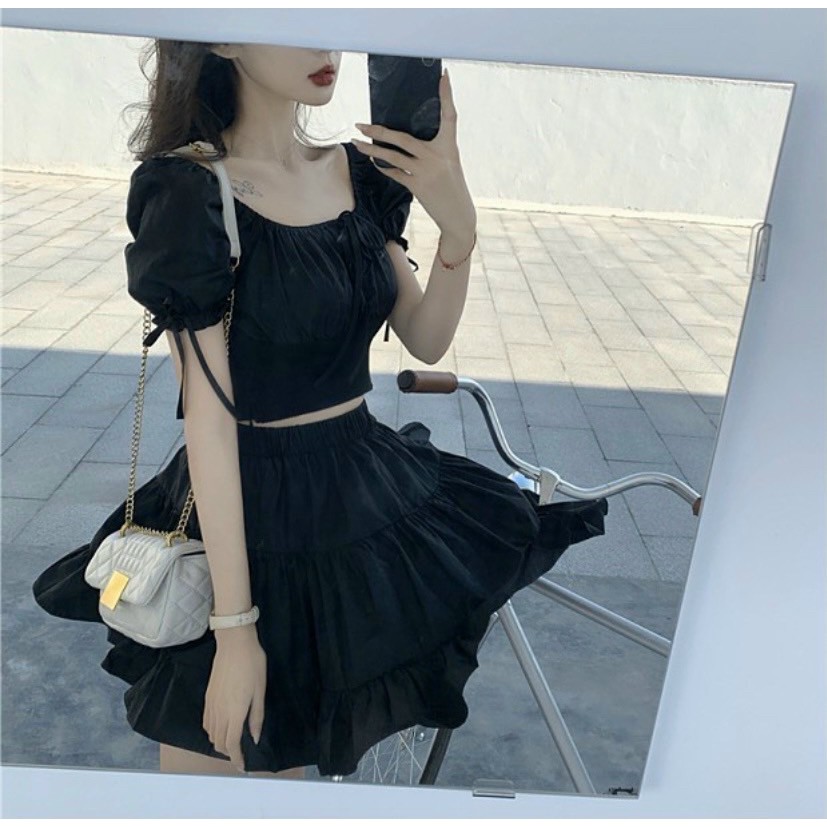 (SẴN-CLIP THẬT) Set áo croptop và chân váy xoè Sambo