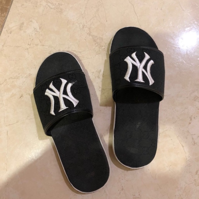 Dép NY 90k